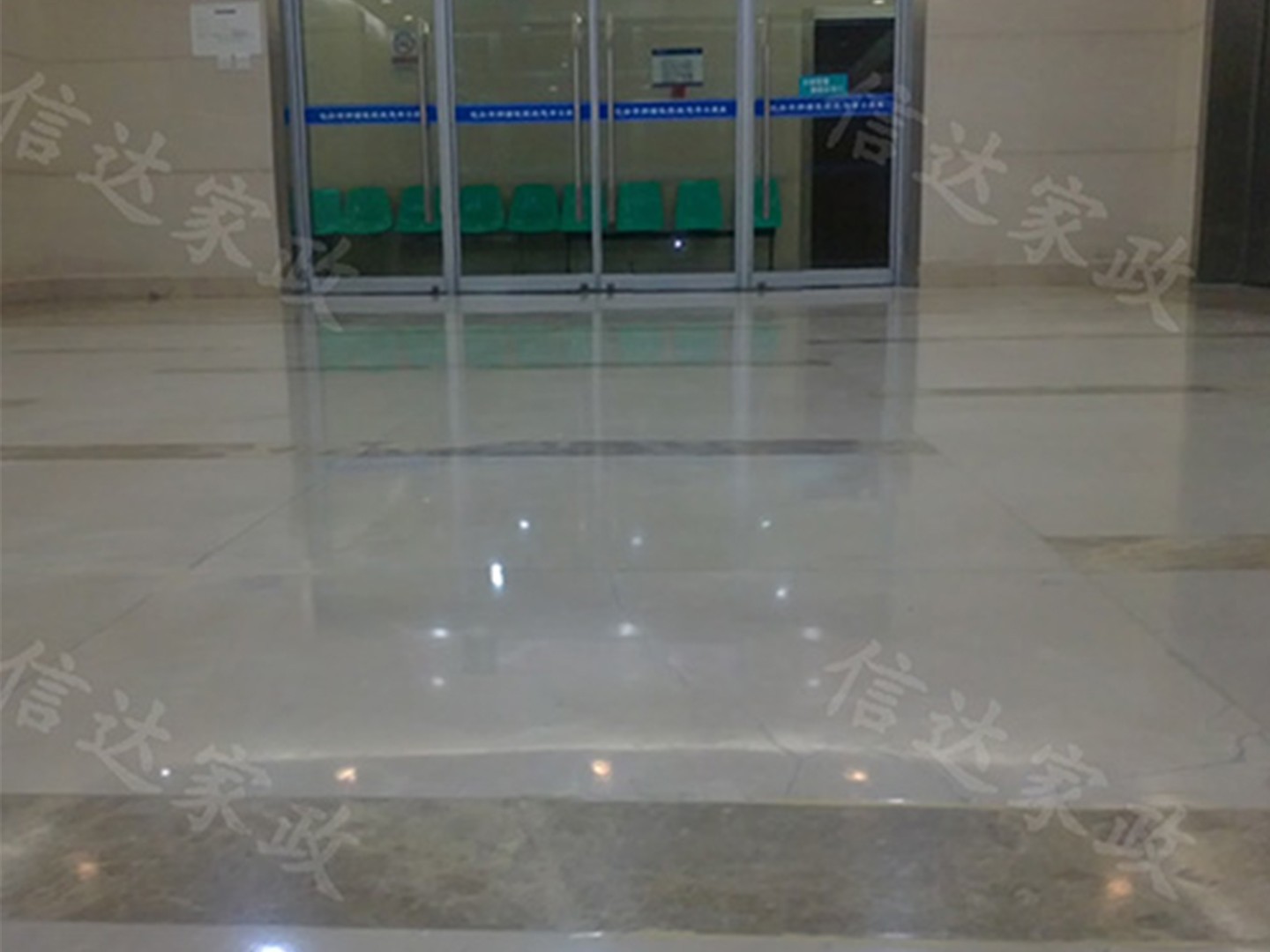 腫瘤醫(yī)院地(dì)面結晶